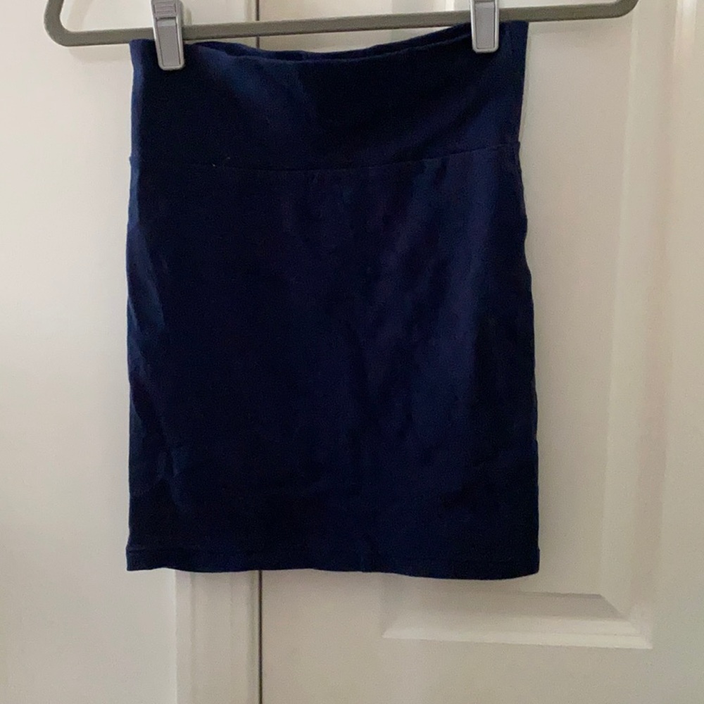 Forever 21 navy blue skirt size medium